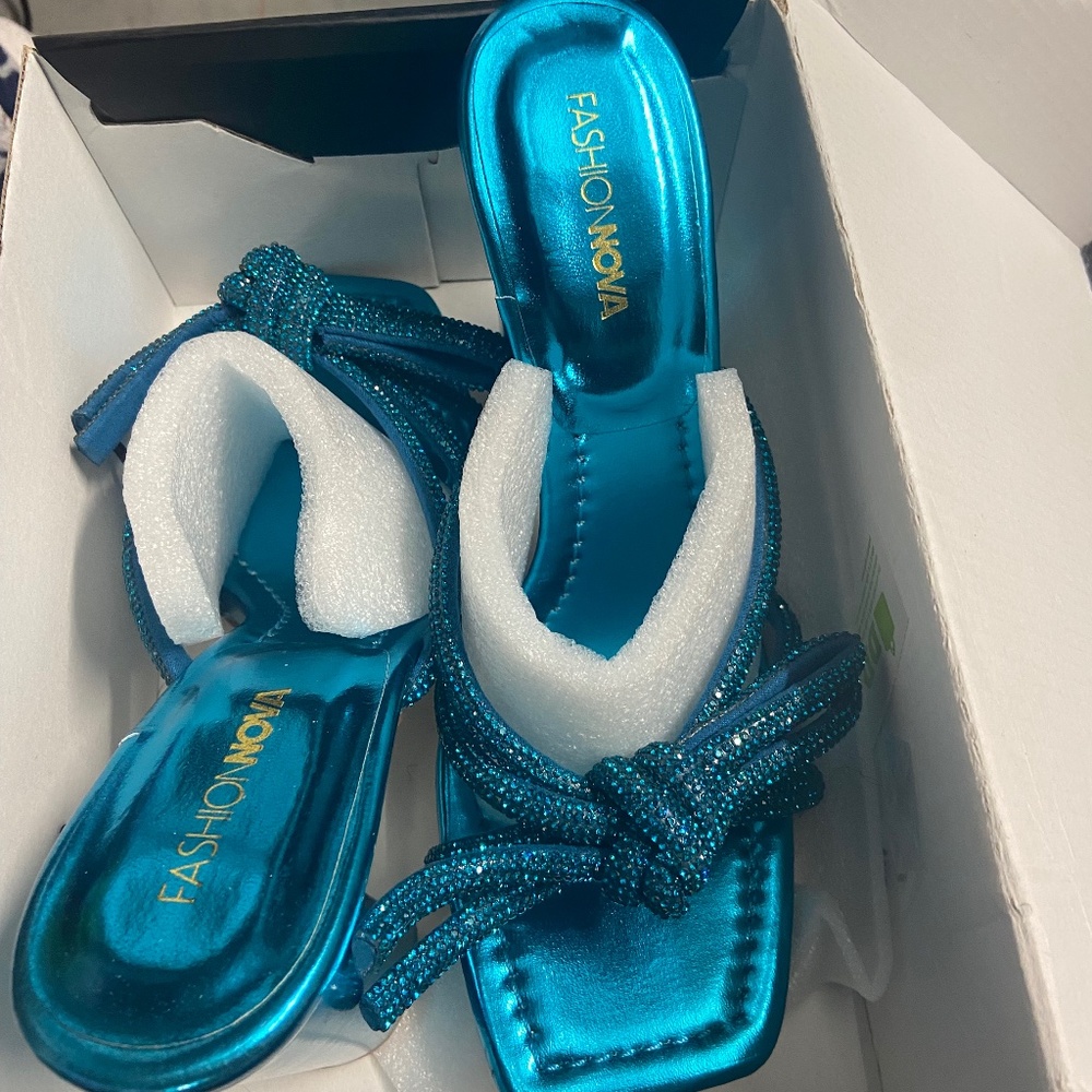 Fashionnova heels